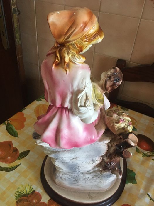 Estatueta/Mãe com bebé ao colo