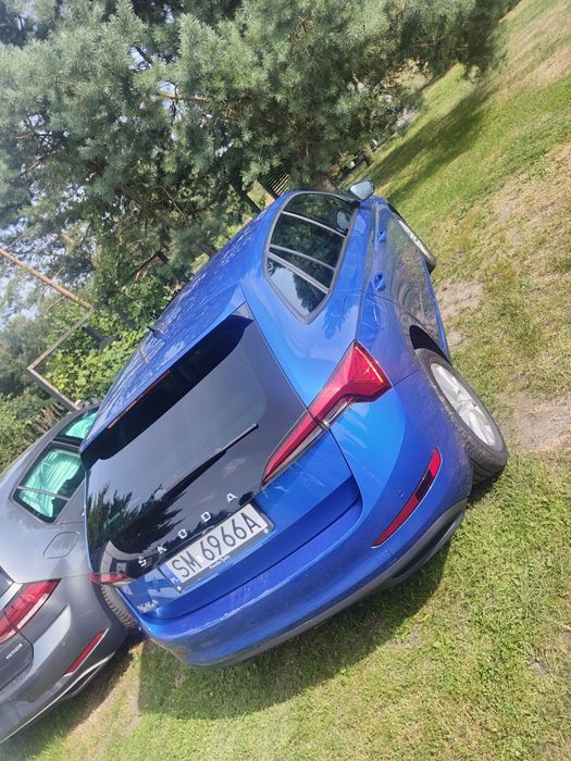 Wypożyczalnia samochodów oferuję:

-skoda Fabia 
- Skoda Rapid 
- Skod