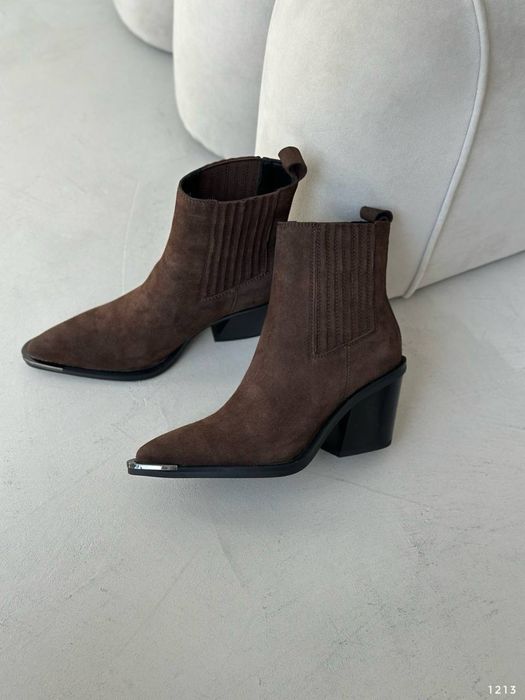 Трендові козаки демісезон. Хітова модель