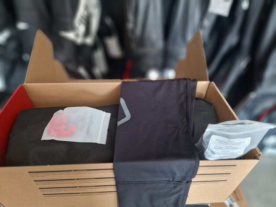 MotoSzafa Orteza kolan LEATT Z-FRAME PAIR BLACK rozmiary S,M,L,XXL