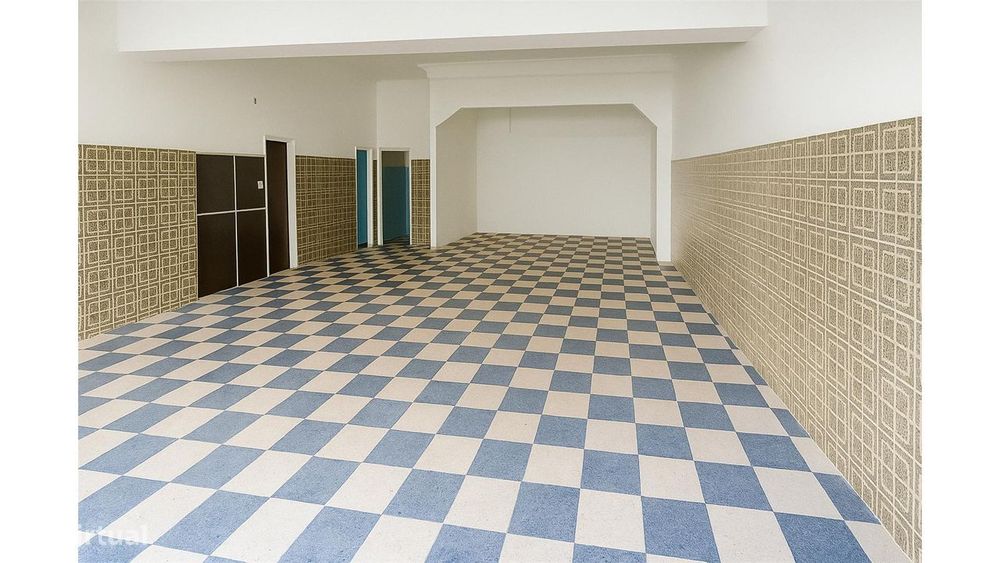 Armazém em Odivelas