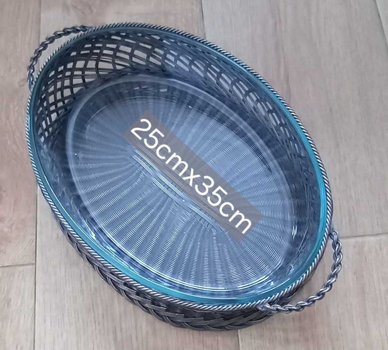 Cesto metálico com pirex