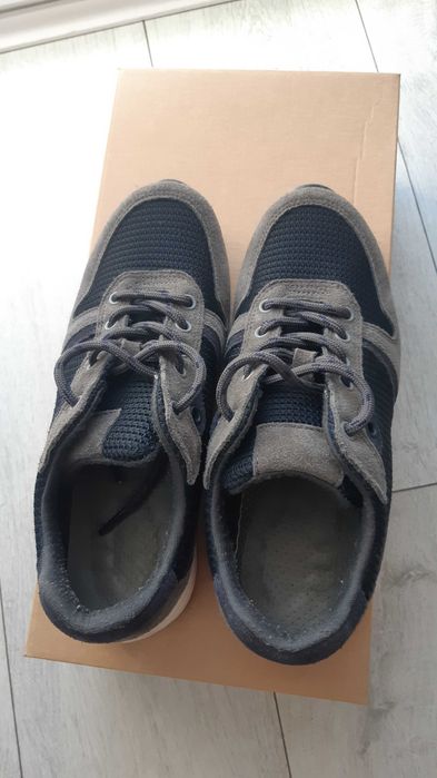 Buty sportowe 37 wojas jagodziany