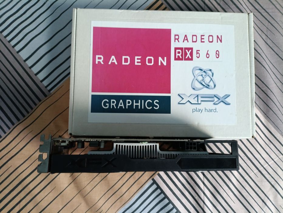 Продам рх560 4гб