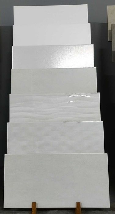 Płytka ścienna / Ceramika / Płytka ceramiczna  300x600