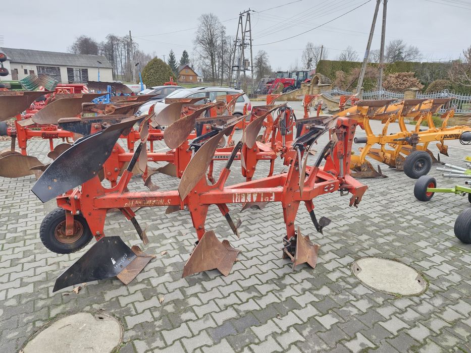 Pług obrotowy 3-skibowy Gregoire Besson