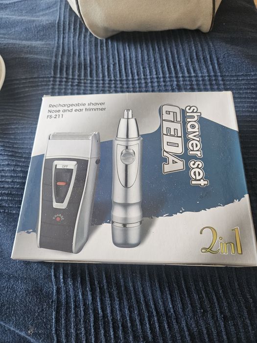 Máquina de barbear e tira pêlos nariz
