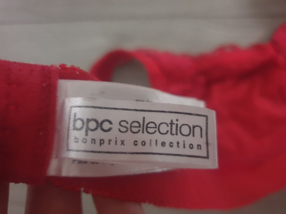 Biustonosz stanik 75B czerwony BPC