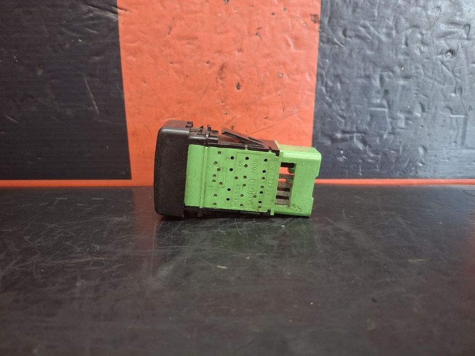 Interruptor ISUZU ELF Chassis (NKR8_, NKQ8_)