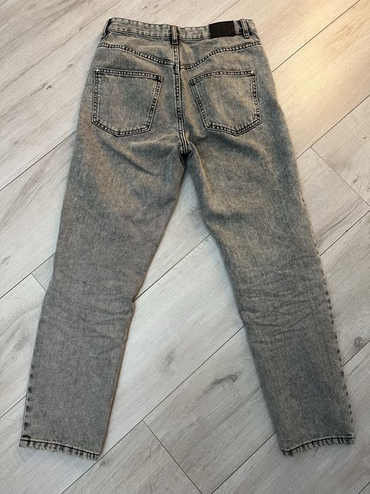 Spodnie Mom Fit Sinsay