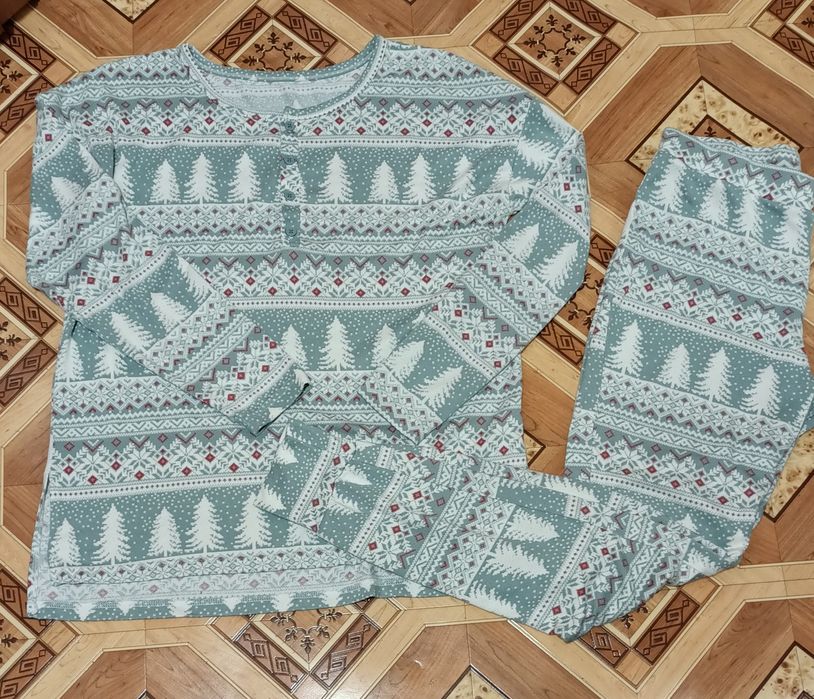 Піжама/домашній одяг бренду Primark