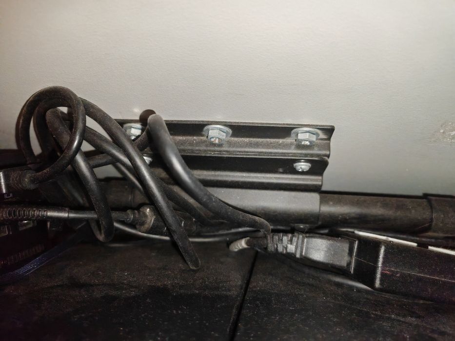 Ecrãs Dell 2419H 24" + base parede