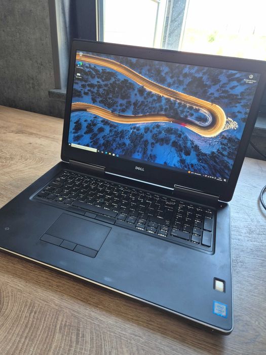 Dell Precision 7710 17,3"  i7 16GB SSD 512GB Quadro M5000M