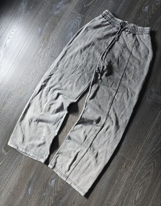 Sweatwear pants