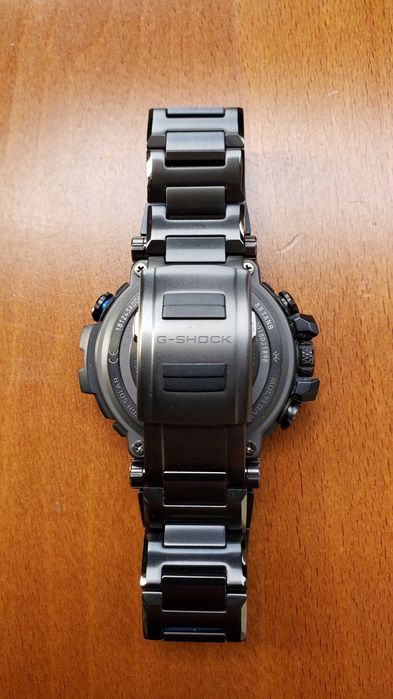 Чоловічий годинник Casio MTG-B1000BD-1AER.