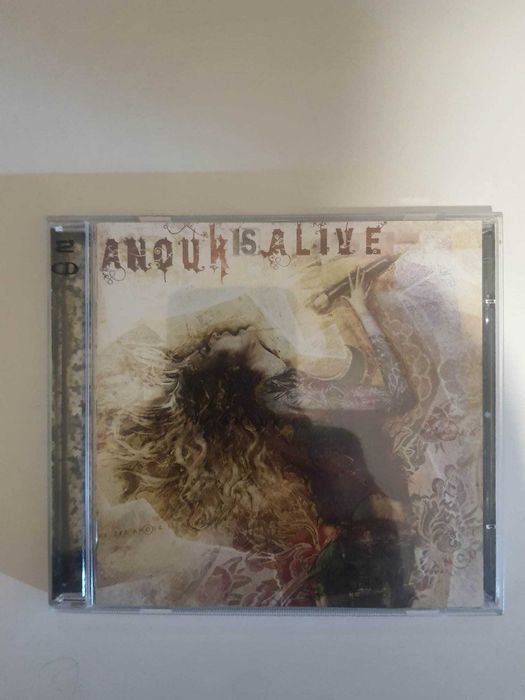Anouk  Is Alive  2CD