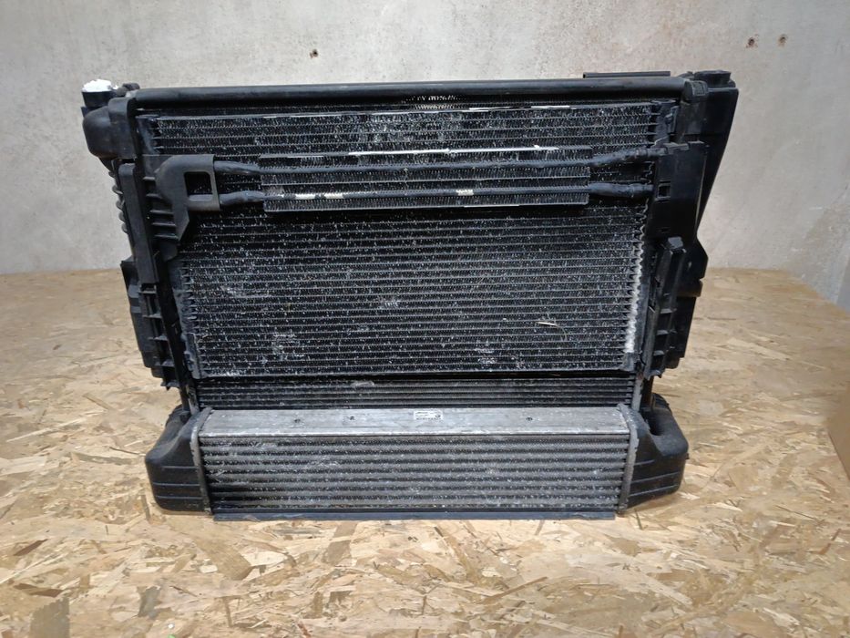 Komplet zestaw  chłodnic BMW X3 E83 3.0 Diesel Lift