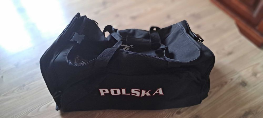 Torba podróżna na kółkach  walizka  Reeboka  Polska  nowa