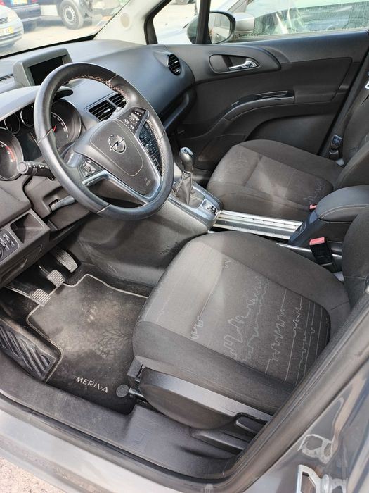 vendo carro Opel Meriva 2014