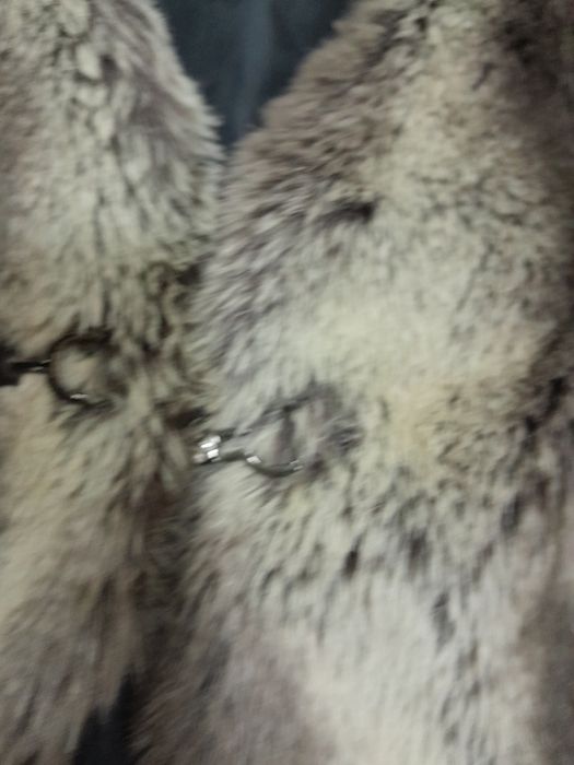 Bolero Guess em pelo