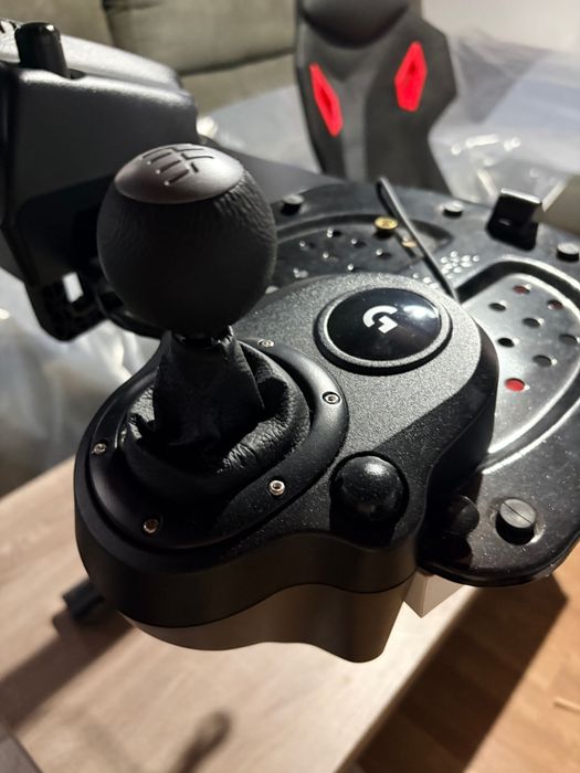 Cockpit Semi Novo Completo, Volante e Pedais