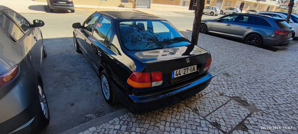 Honda Civic 1.5 1997 — photo 2