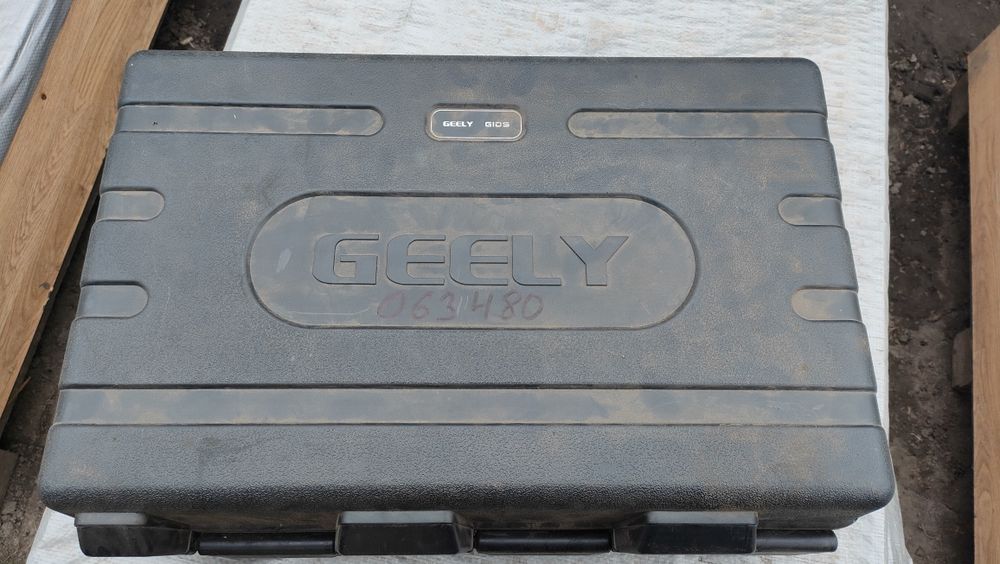 Дилерский сканер Geely+ ноутбук