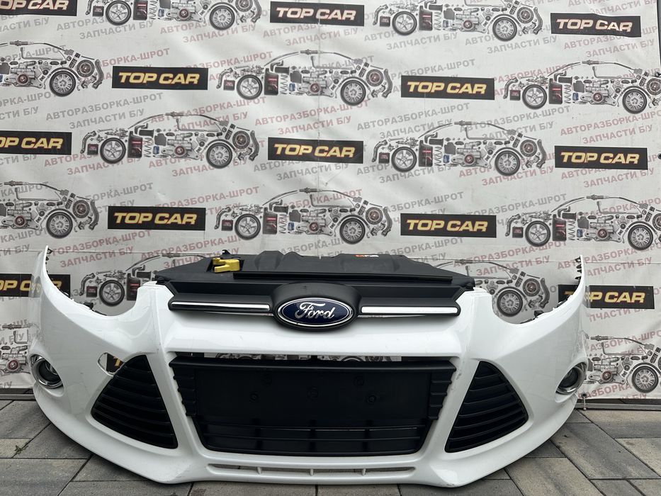 Бампер передній на Форд Фокус 3,Ford Focus 3.