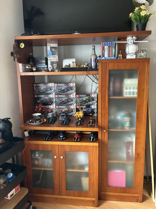 Movel da sala com arrumação