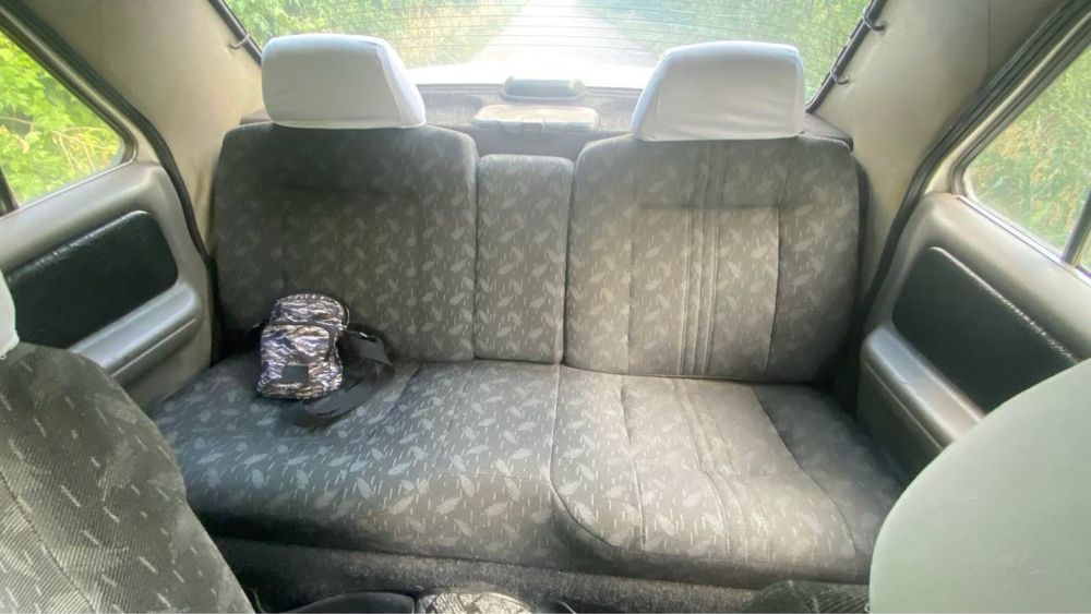 Машина, Волга 3110,Волга 1999 року, з документами, на повному ходу