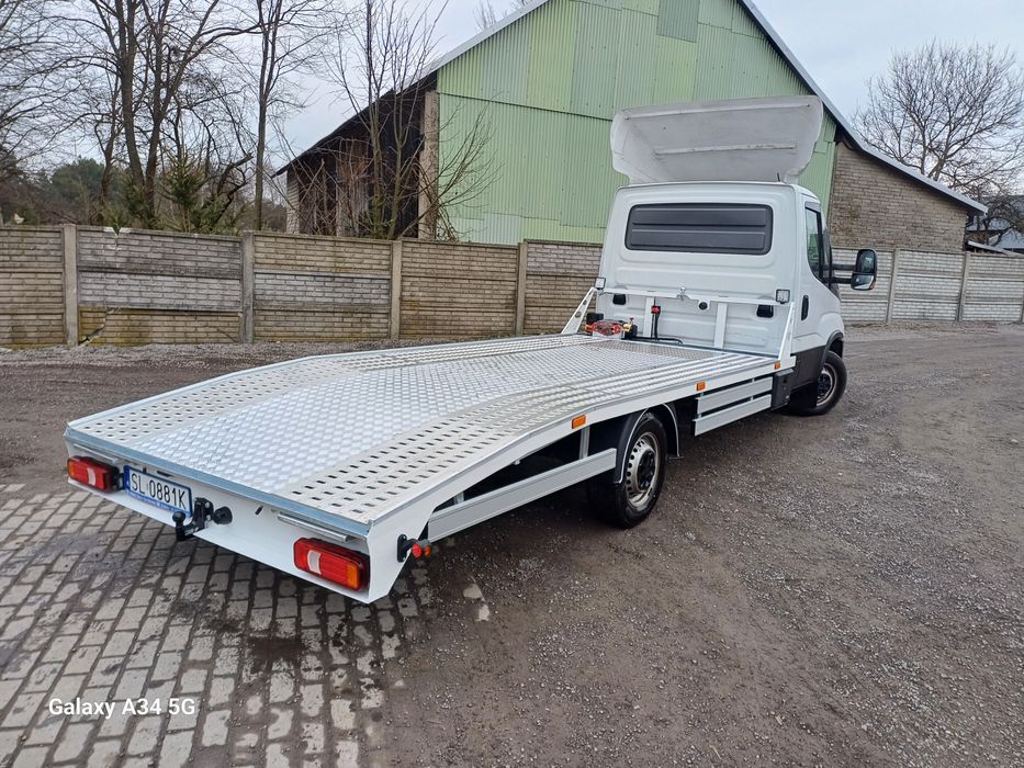 zabudowa auto laweta najazd pomoc drogowa producent