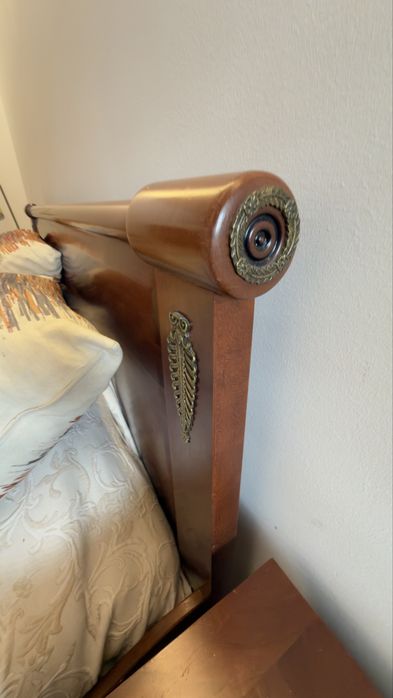 Casa Brazão (cama + 2 mesas de cabeceira + camiseiro)