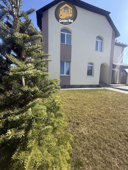 Продам Просторий Мебльований Будинок 220м2, 10соток , с. Гора , 10км