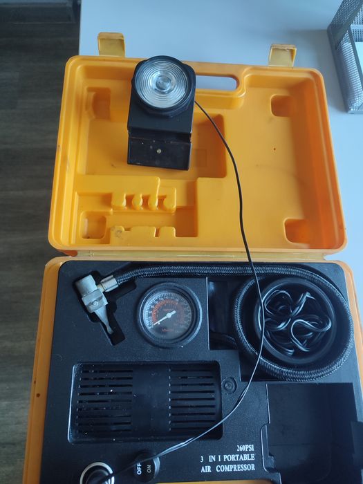 Компрессор автомобильный