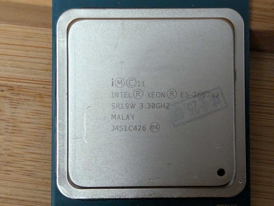 Procesor intel Xeon e5 2667 v2 8 rdzeni 4.0 GHz Najlepszy pod X79 2011