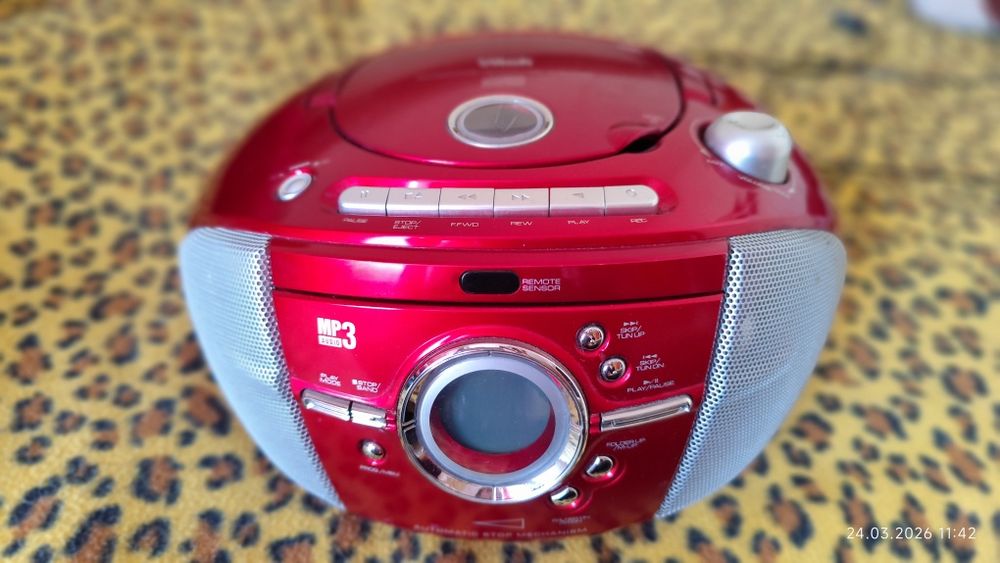Бумбокс MP3 радіо FM / AM бренду  Vitek VT-3474R магнітола