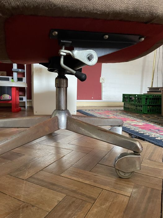 Cadeira inclinavel de escritorio industrial seel