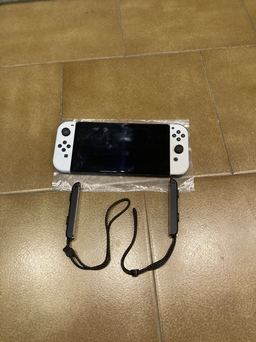 Nintendo Swith Oled
