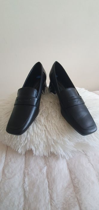 Nowe półbuty damskie Buonarotti rozmiar 39