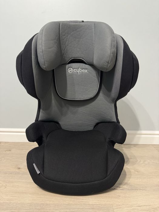 Автокрісло Cybex Juno 2-fix 9–18 кг, Isofix