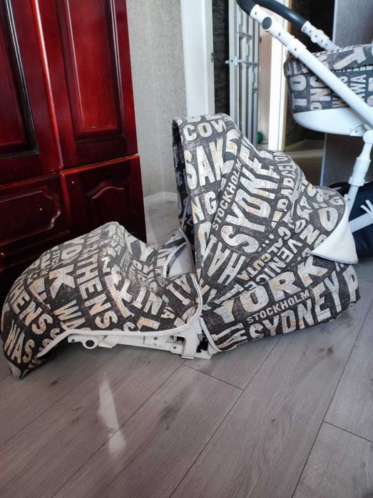 Коляска дитяча Bexa 2 в 1