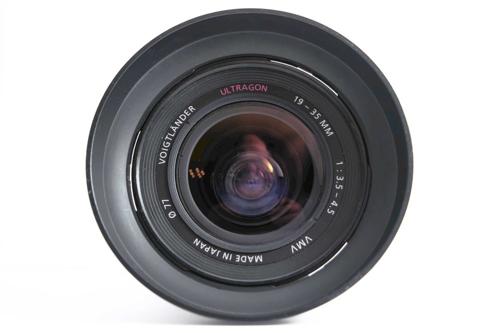 Voigtlander 19-35