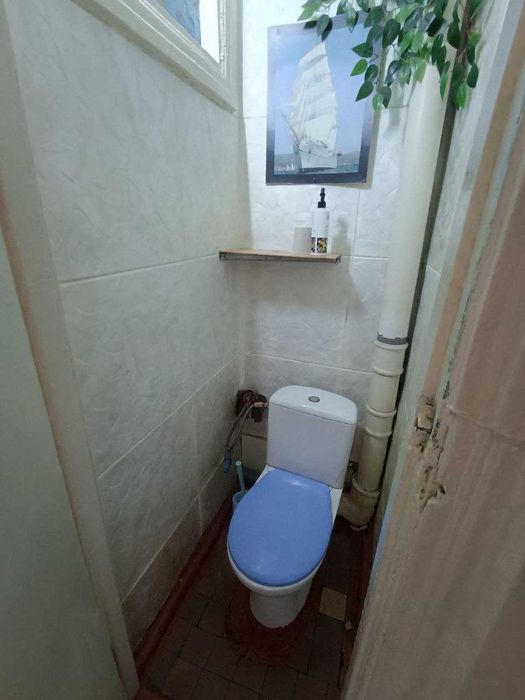 Дві кімнати в гуртожитку, терміново