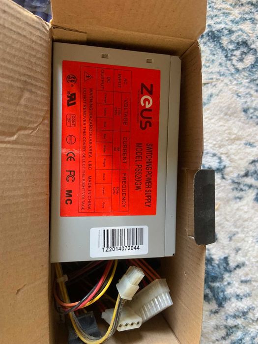 Fonte ATX Zeus PS-620GW64738752372867121