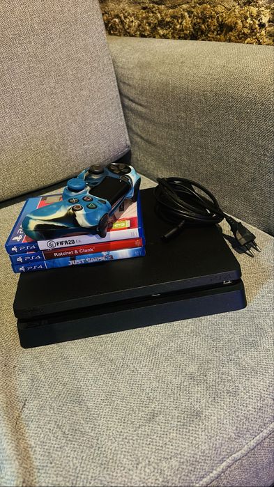 PS4 Slim 500Gb memory