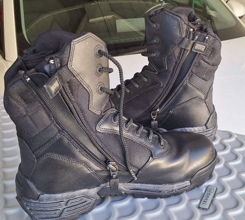 Botas estilo militar - tamanho 42 - usadas duas vezes