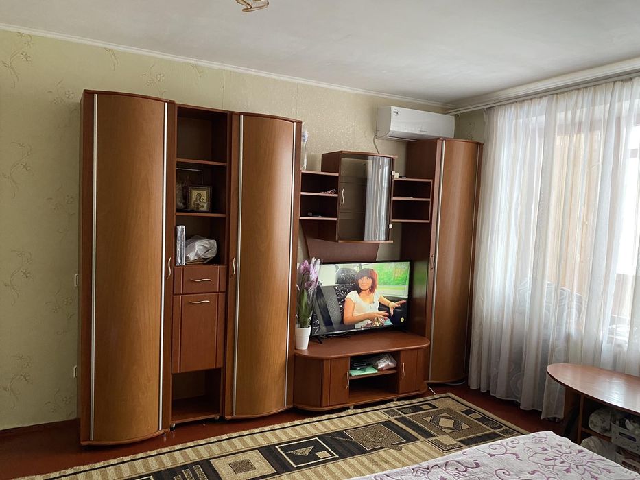 Продається 1-кімнатна квартира за адресою вул. Герасима Кондратьєва, 1