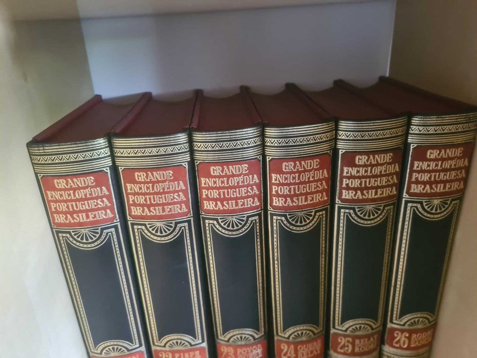 Grande Enciclopédia Portuguesa Brasileira
