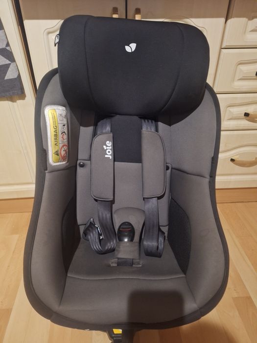 Fotelik samochodowy joie 360