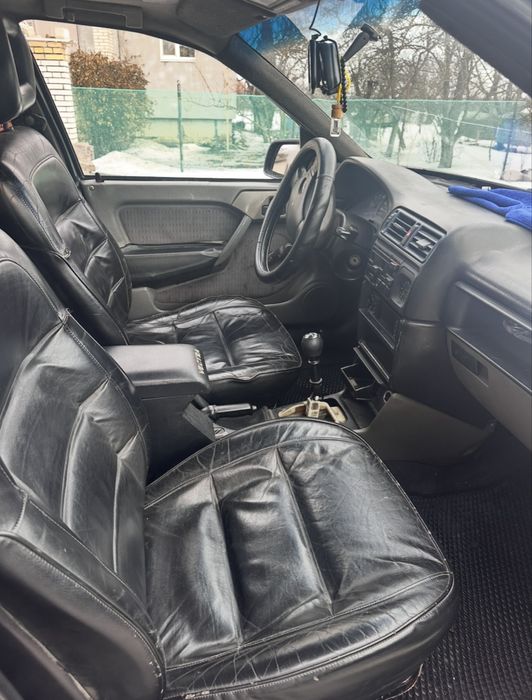 Opel Vectra A 1989 2.0i